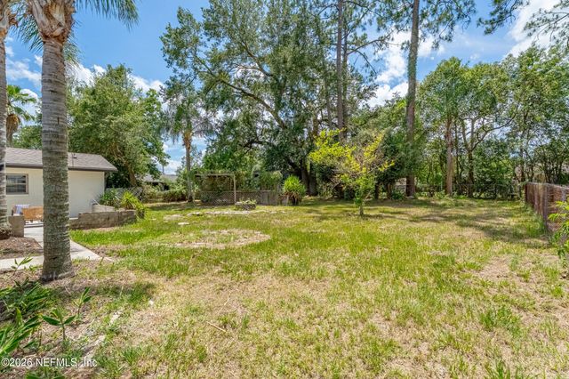 962 GROVE PARK Drive E, Orange Park, FL 32073