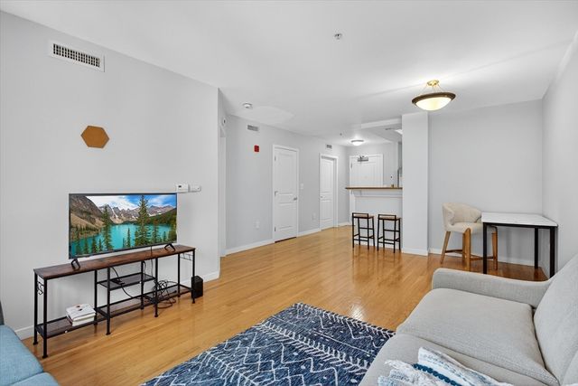 175 Cottage 312, Chelsea, MA 02150