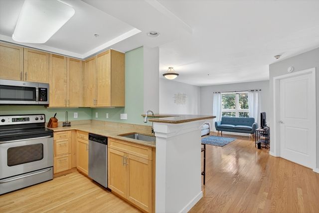 175 Cottage 312, Chelsea, MA 02150