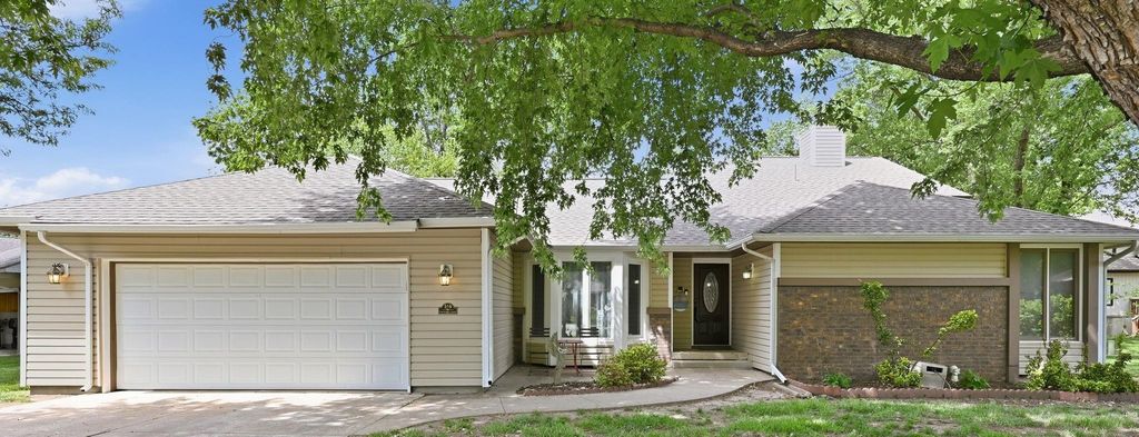 519 S Partridge Ln, Derby, KS 67037