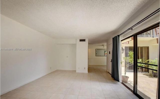 3103 Spanish dr 2A, Delray Beach, FL 33445