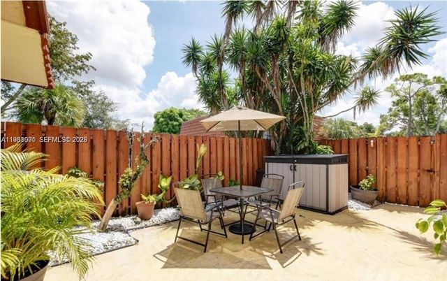 3103 Spanish dr 2A, Delray Beach, FL 33445