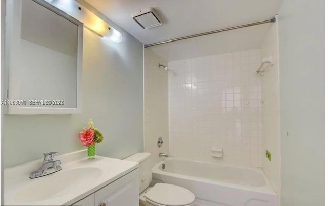 3103 Spanish dr 2A, Delray Beach, FL 33445