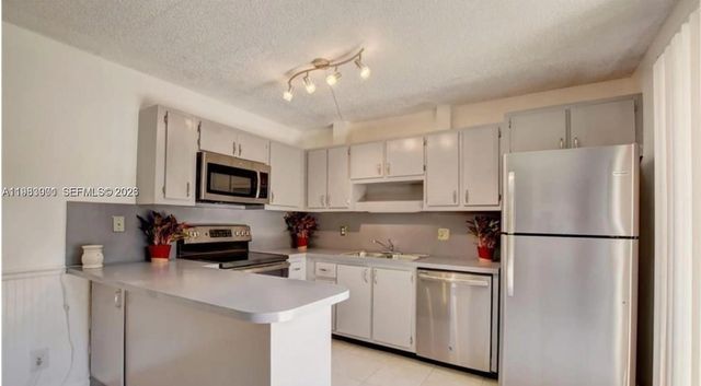 3103 Spanish dr 2A, Delray Beach, FL 33445