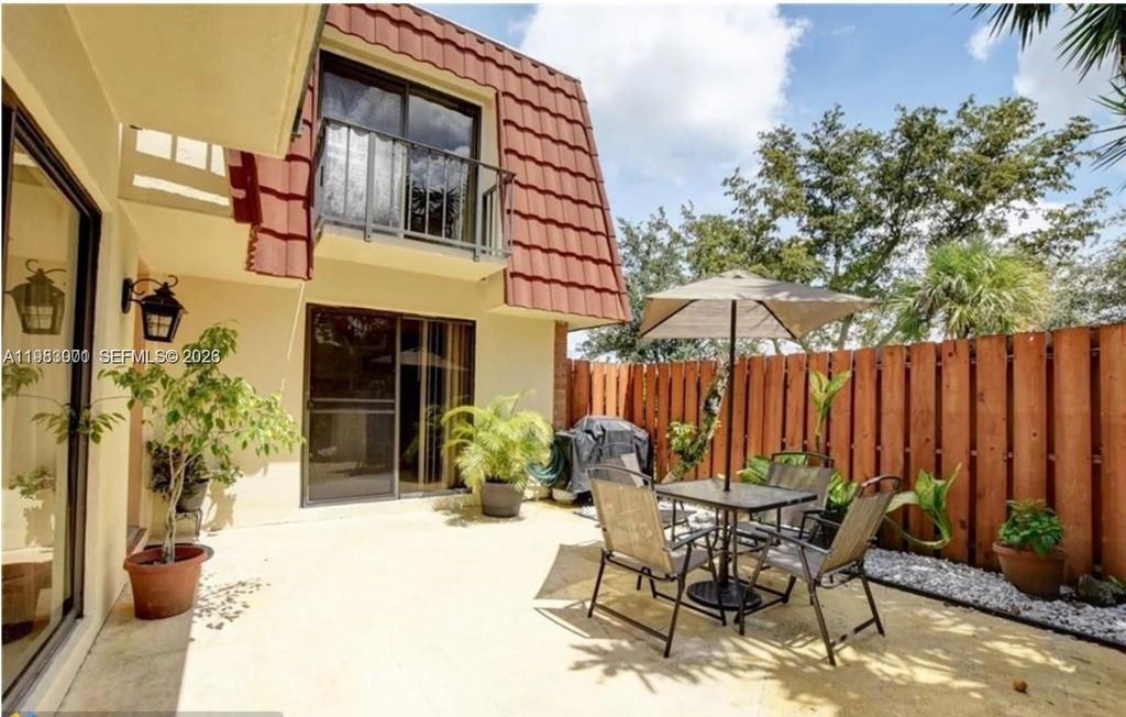 3103 Spanish dr 2A, Delray Beach, FL 33445