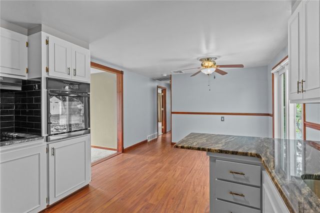 11 Red Robin Road, Cranston, RI 02920