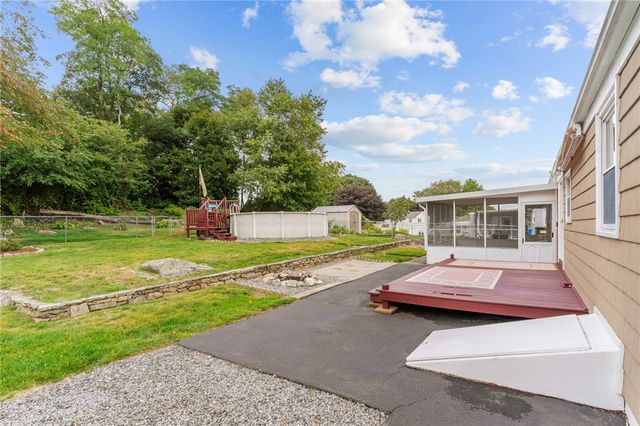 11 Red Robin Road, Cranston, RI 02920