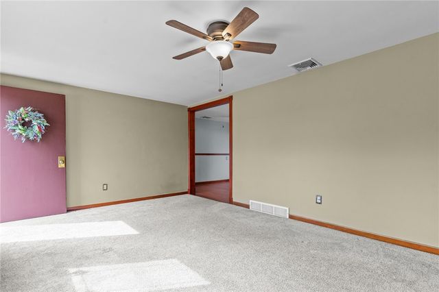 11 Red Robin Road, Cranston, RI 02920