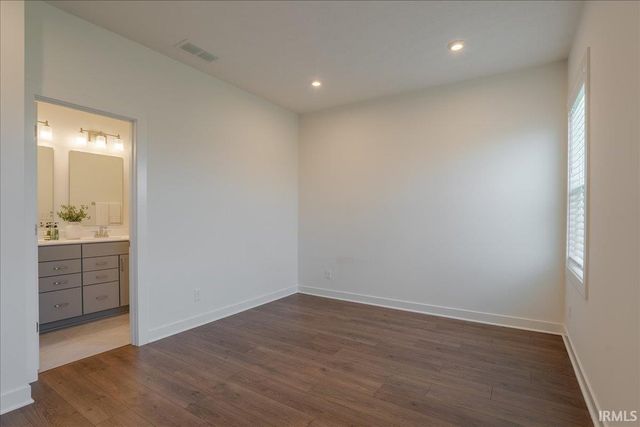 4727 Alaina Drive, Newburgh, IN 47630