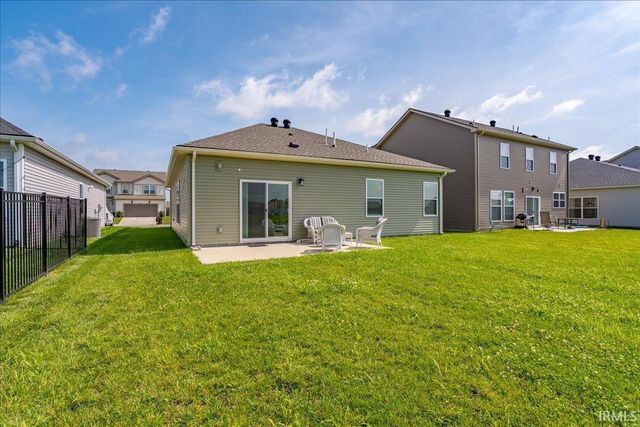 4727 Alaina Drive, Newburgh, IN 47630