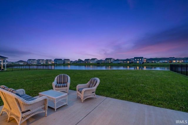 4727 Alaina Drive, Newburgh, IN 47630