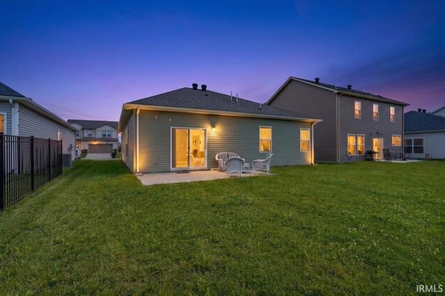 4727 Alaina Drive, Newburgh, IN 47630
