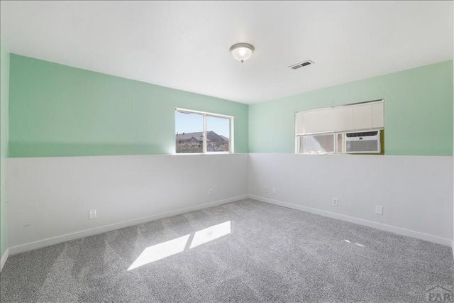 807 S Aguilar Ln, Pueblo, CO 81007