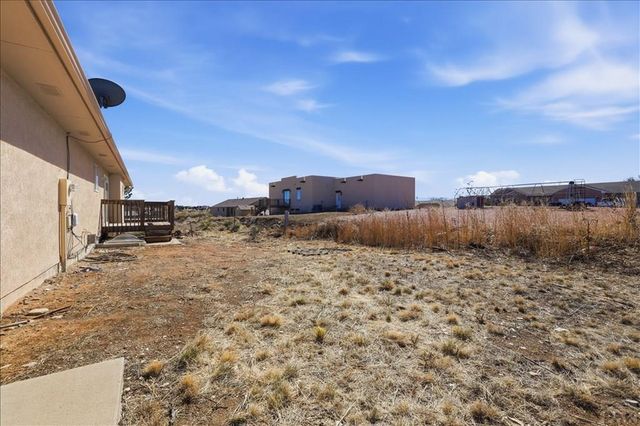 807 S Aguilar Ln, Pueblo, CO 81007