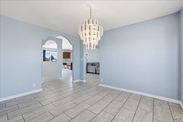 807 S Aguilar Ln, Pueblo, CO 81007