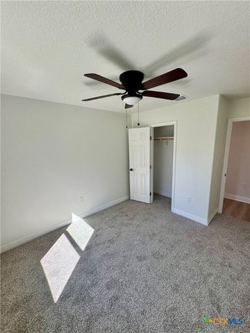 3302 Zephyr Road, Killeen, TX 76543