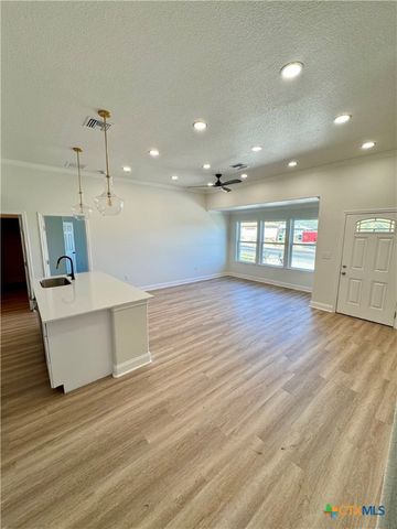 3302 Zephyr Road, Killeen, TX 76543