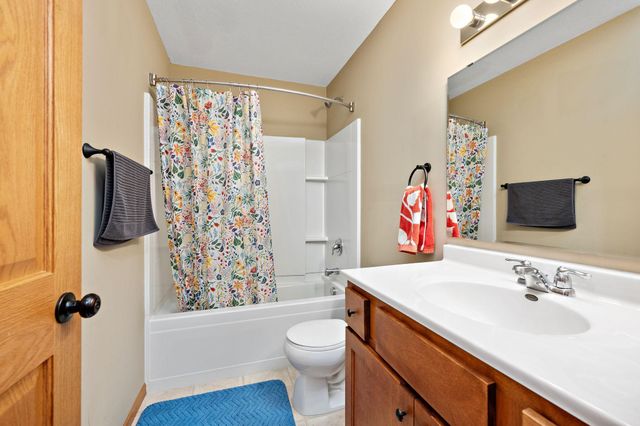 10552 Noble Circle N, Brooklyn Park, MN 55443