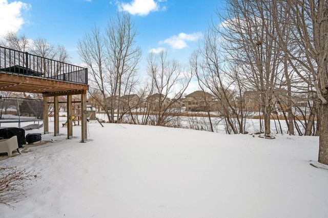 10552 Noble Circle N, Brooklyn Park, MN 55443