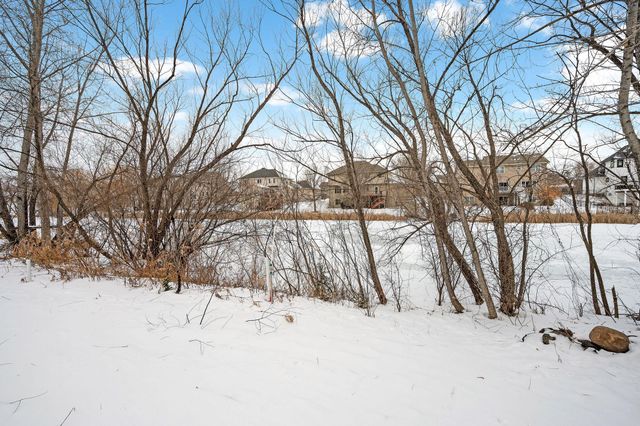 10552 Noble Circle N, Brooklyn Park, MN 55443