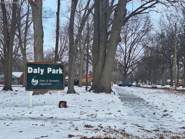 25007 Hopkins Street, Dearborn Heights, MI 48125