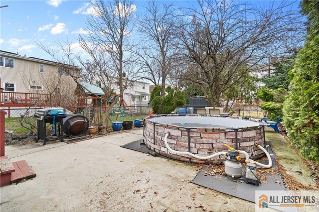 594 Ridgedale Avenue, Woodbridge Proper, NJ 07095