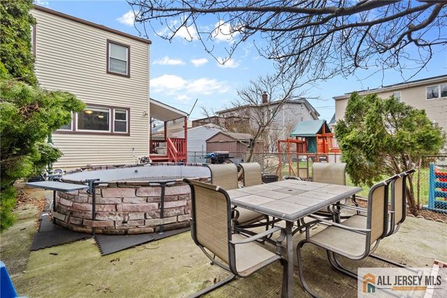 594 Ridgedale Avenue, Woodbridge Proper, NJ 07095