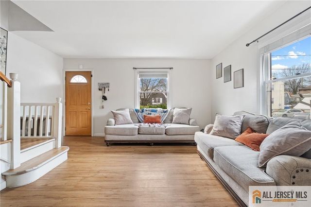 594 Ridgedale Avenue, Woodbridge Proper, NJ 07095