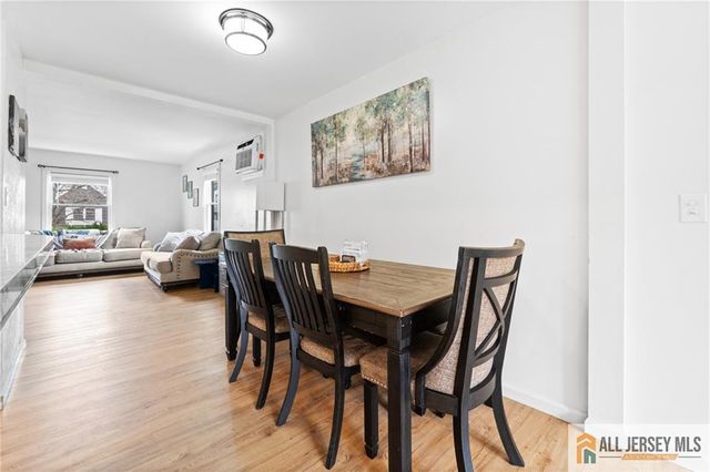 594 Ridgedale Avenue, Woodbridge Proper, NJ 07095