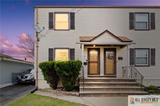 594 Ridgedale Avenue, Woodbridge Proper, NJ 07095