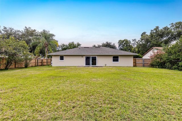 8040 CLOVERGLEN CIRCLE, Orlando, FL 32818