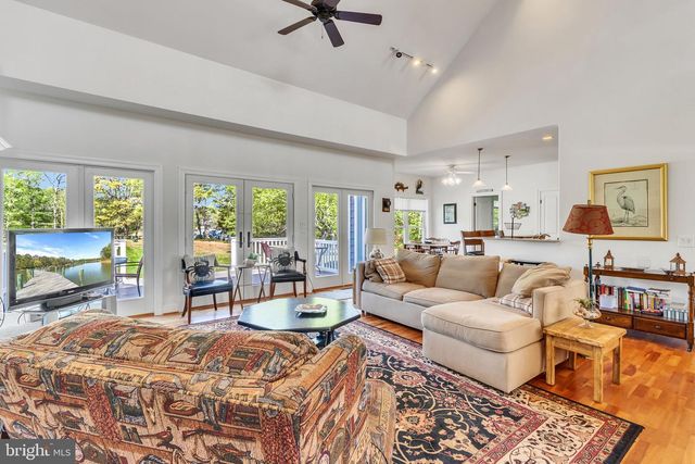 58 OUTRIGGER POINT DR, Heathsville, VA 22473