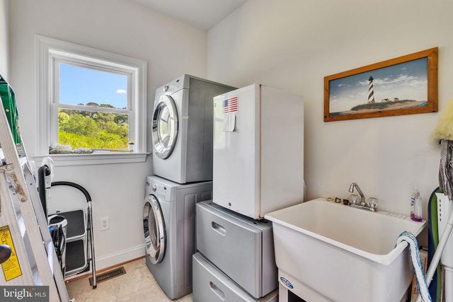 58 OUTRIGGER POINT DR, Heathsville, VA 22473