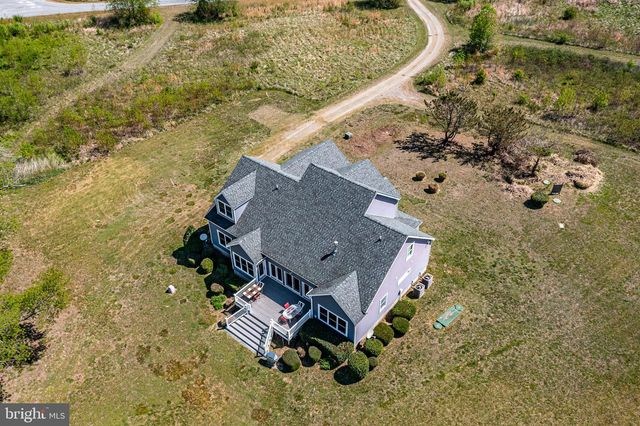 58 OUTRIGGER POINT DR, Heathsville, VA 22473