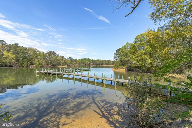 58 OUTRIGGER POINT DR, Heathsville, VA 22473