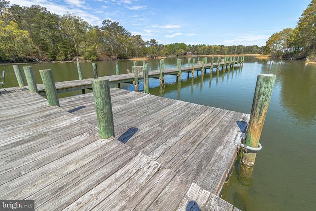 58 OUTRIGGER POINT DR, Heathsville, VA 22473