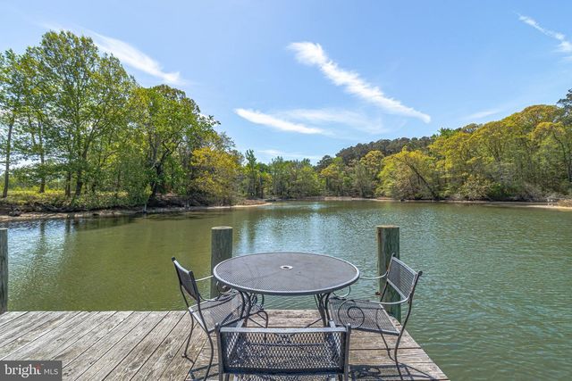 58 OUTRIGGER POINT DR, Heathsville, VA 22473