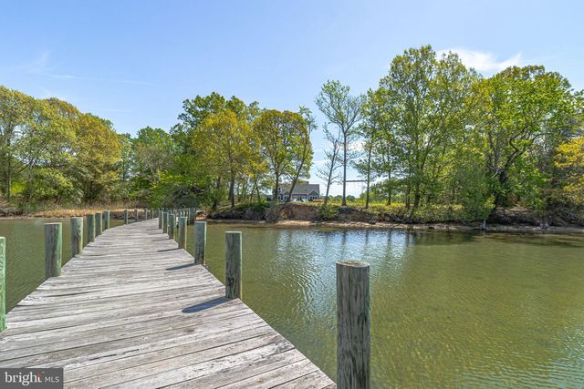 58 OUTRIGGER POINT DR, Heathsville, VA 22473