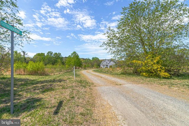58 OUTRIGGER POINT DR, Heathsville, VA 22473