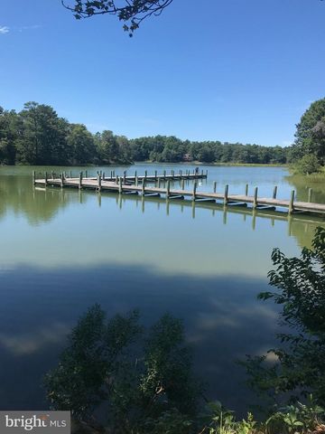 58 OUTRIGGER POINT DR, Heathsville, VA 22473