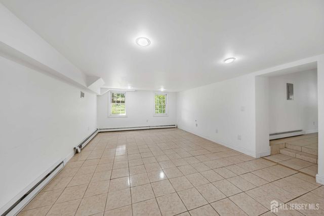 223 Pleasant Run Road, Readington, NJ 08853
