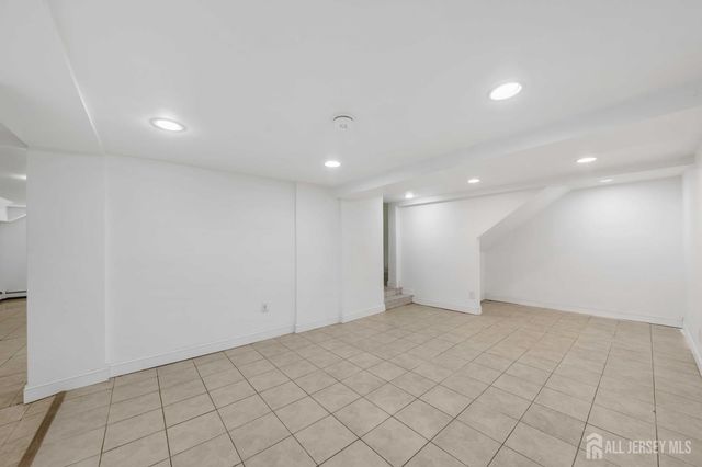 223 Pleasant Run Road, Readington, NJ 08853