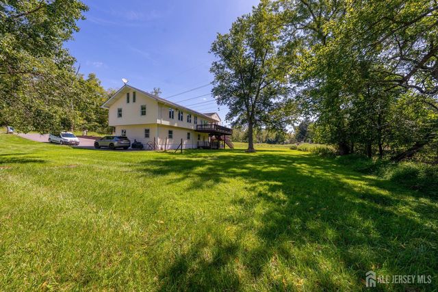 223 Pleasant Run Road, Readington, NJ 08853
