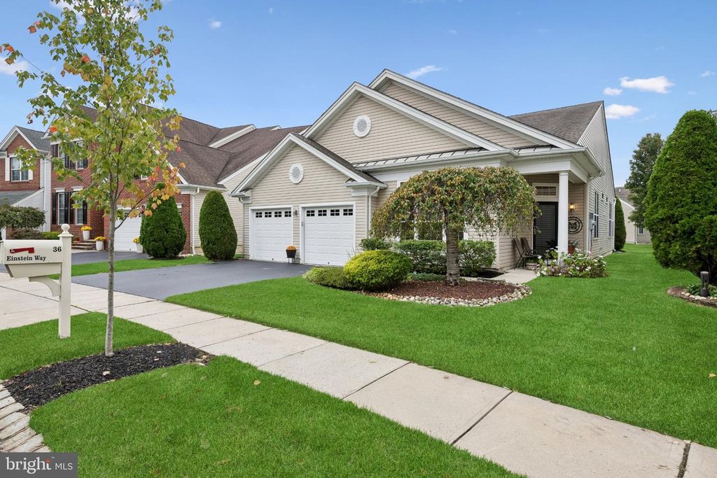 36 EINSTEIN WAY, EAST WINDSOR, NJ 08512 — photo 2