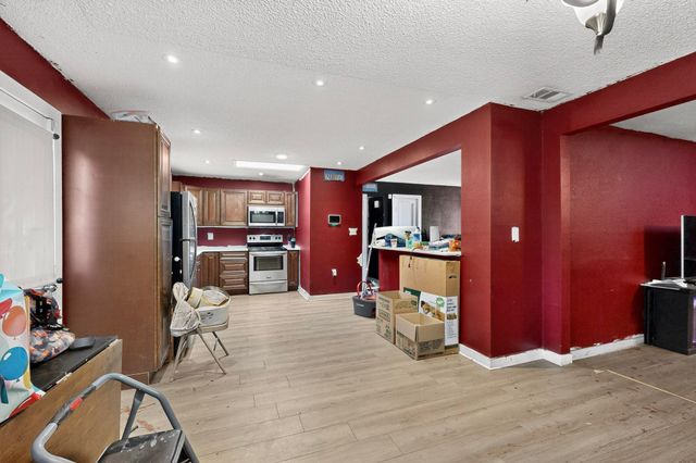 9716 Indian School Road NE, Albuquerque, NM 87112