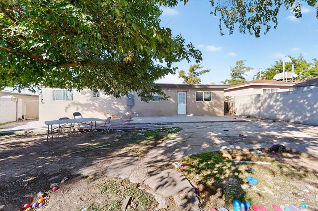 9716 Indian School Road NE, Albuquerque, NM 87112