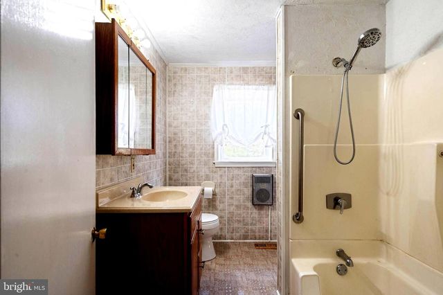 4 KAWAN DR, Georgetown, DE 19947