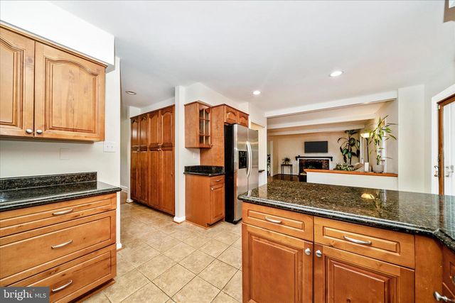 16000 NARROWS TER, Silver Spring, MD 20906