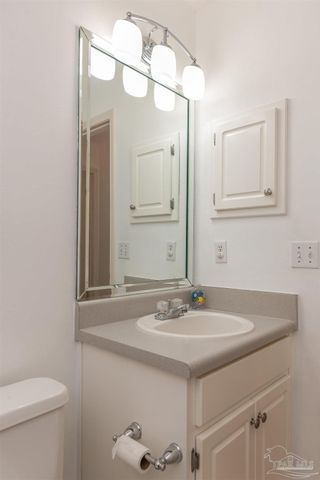 25 Littleton St, Cantonment, FL 32533