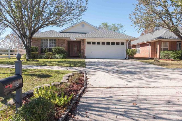 25 Littleton St, Cantonment, FL 32533